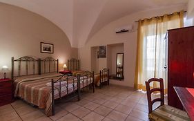 Albatro Rooms